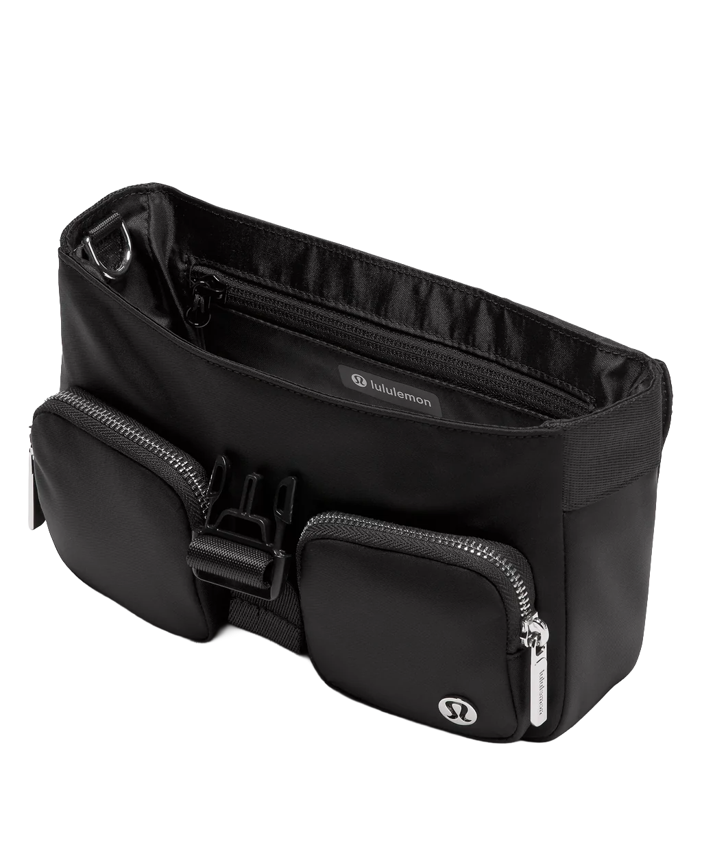 Lululemon Wunderlust Multi-Pocket Crossbody Bag 3L