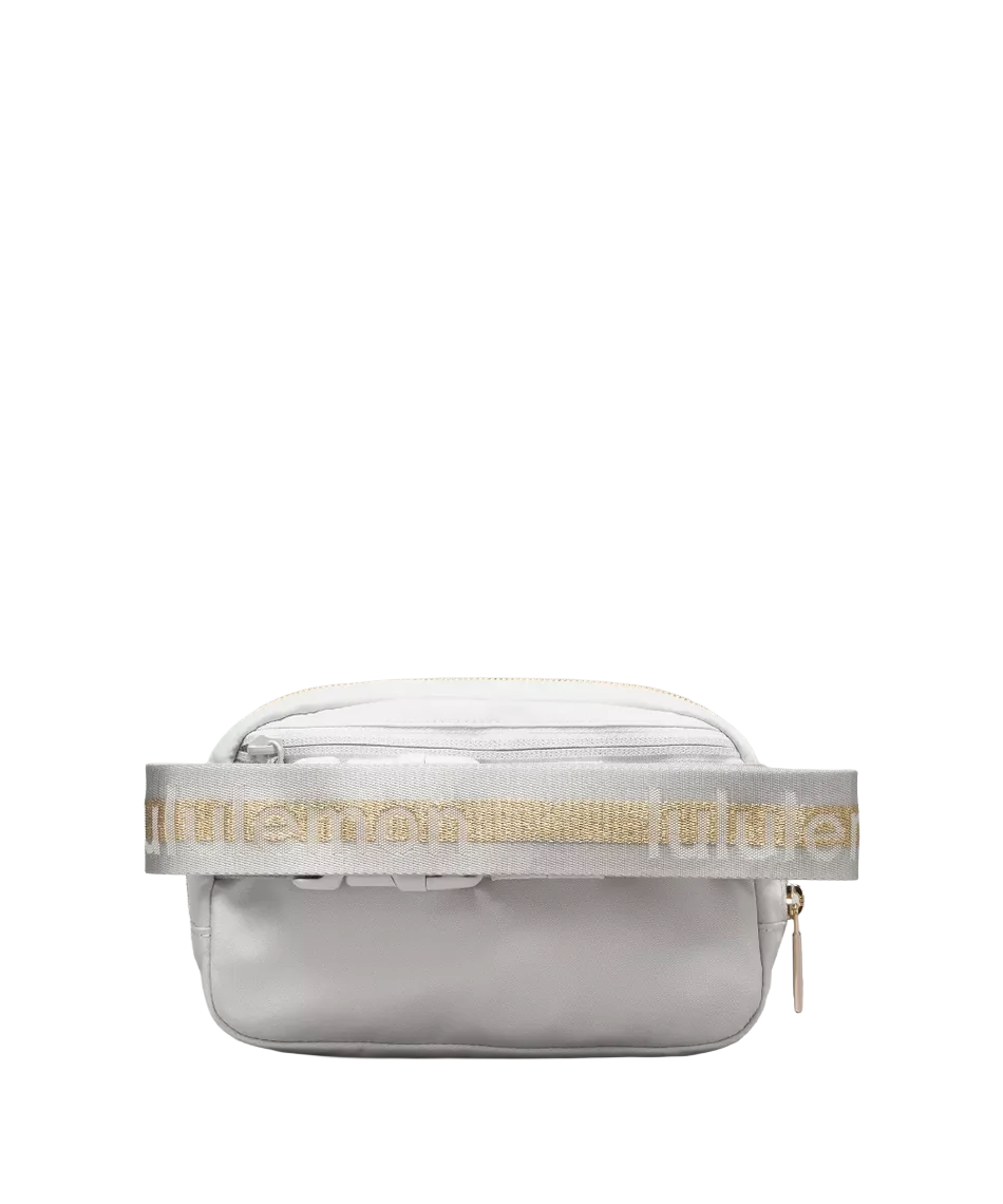 Lululemon Everywhere Belt Bag 1L Wordmark