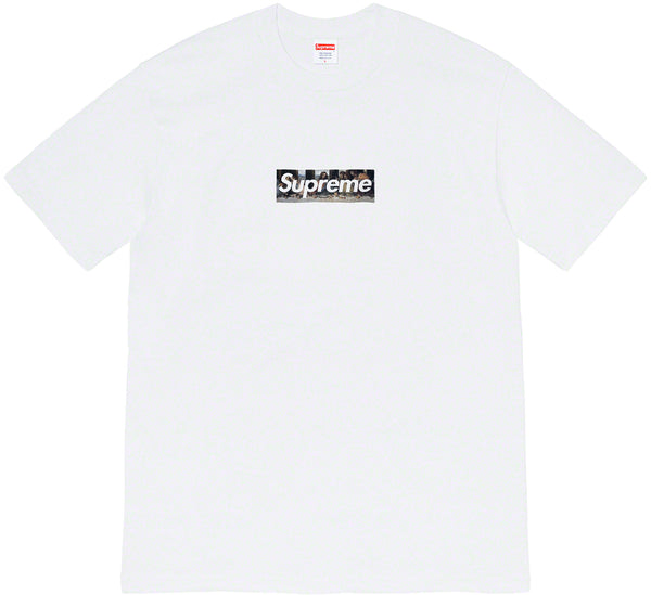 Supreme t shirt shop black and white