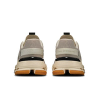 On Cloudnova Form 2 Truffle Dew