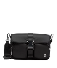 Lululemon Wunderlust Multi-Pocket Crossbody Bag 3L