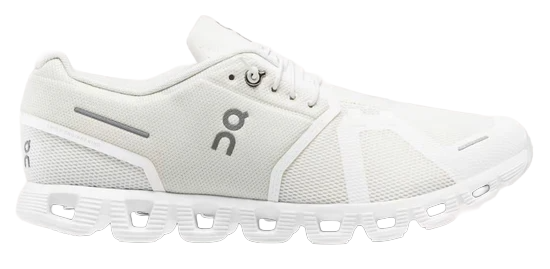 On cloud 5 undyed white