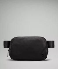 Lululemon Everywhere Belt Bag 1L