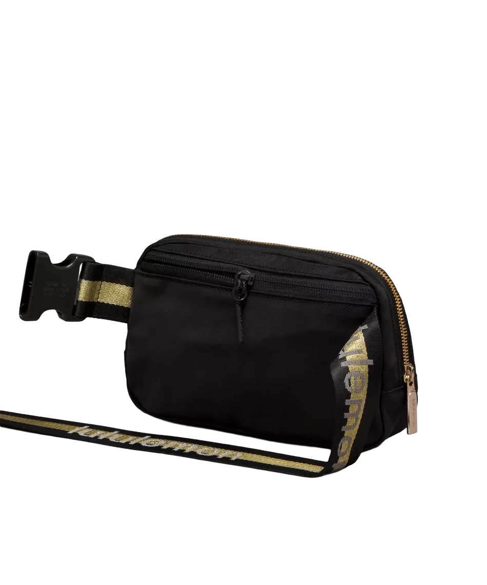 Lululemon Everywhere Belt Bag 1L Wordmark