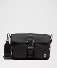 Lululemon Wunderlust Multi-Pocket Crossbody Bag 3L
