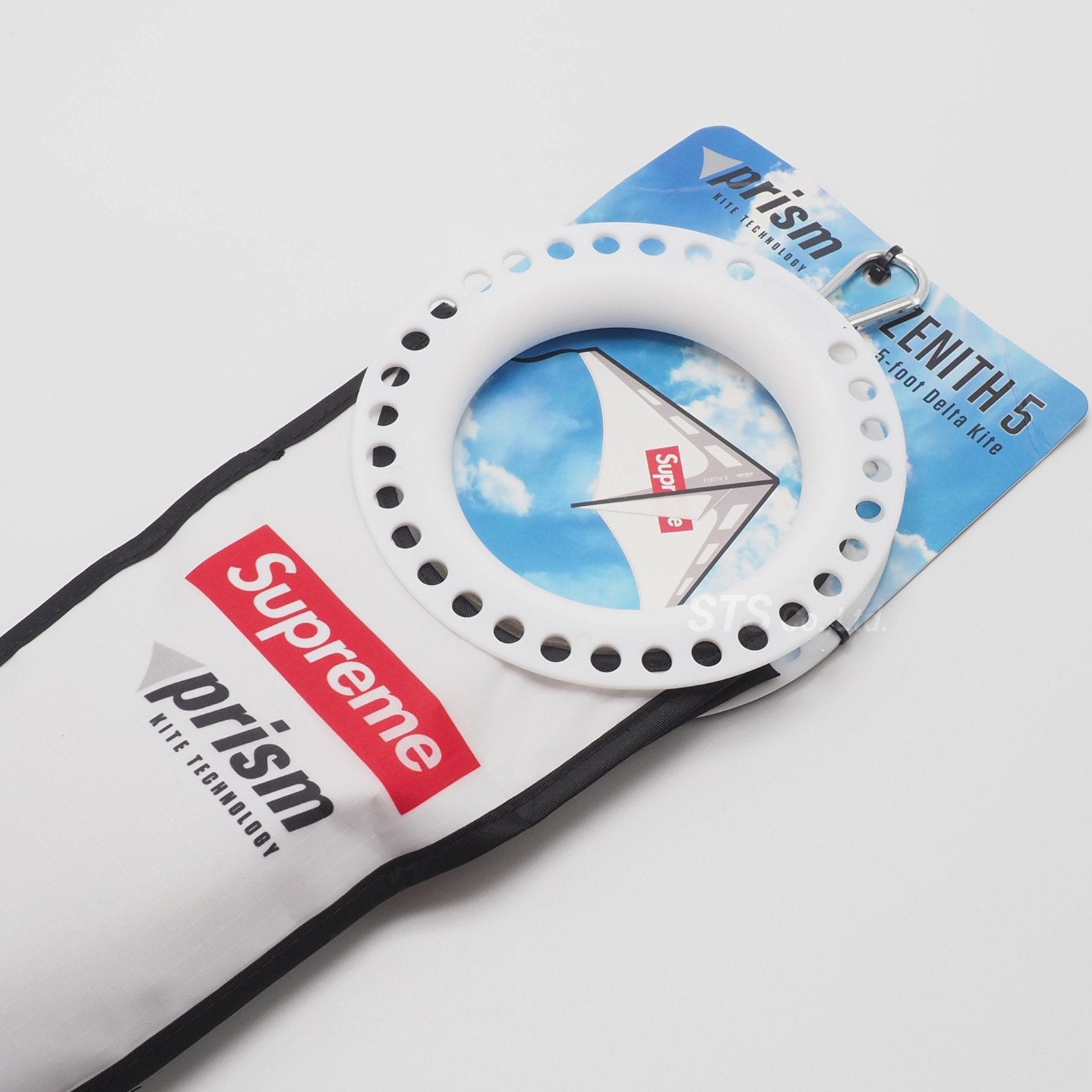 Supreme Prism Zenith 5 Kite Silver